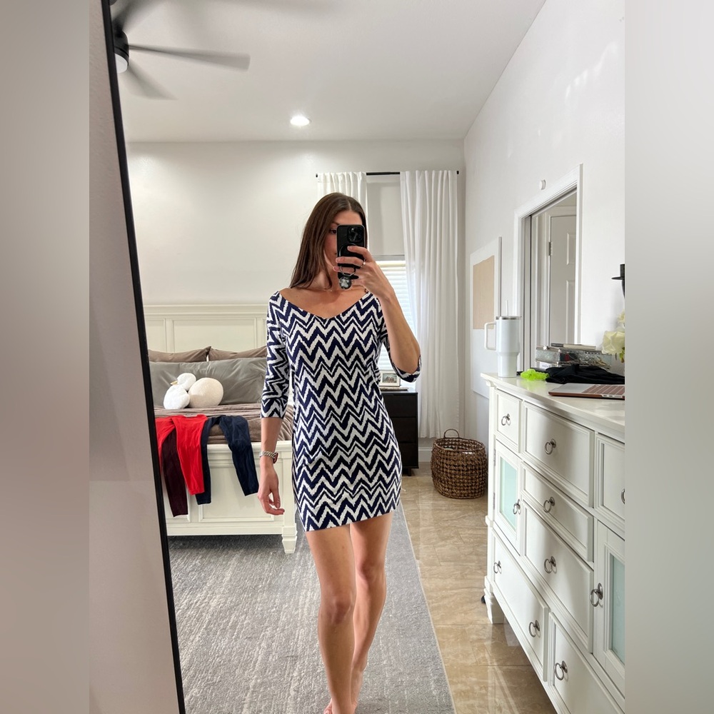 Lilly Pulitzer navy and White Mini Dress